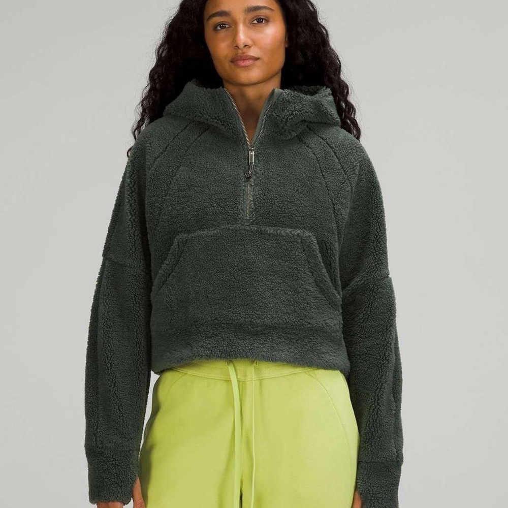 Lululemon Athletica Forest Fleece cropped hoodie